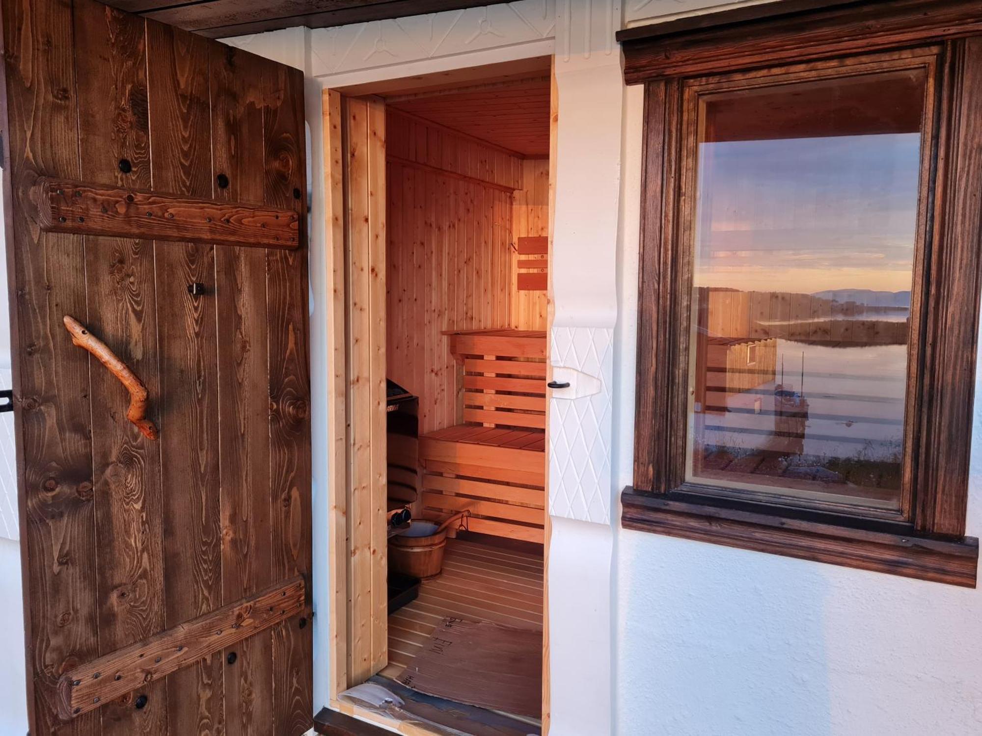 Prima Lofoten Myrland Ngoại thất bức ảnh